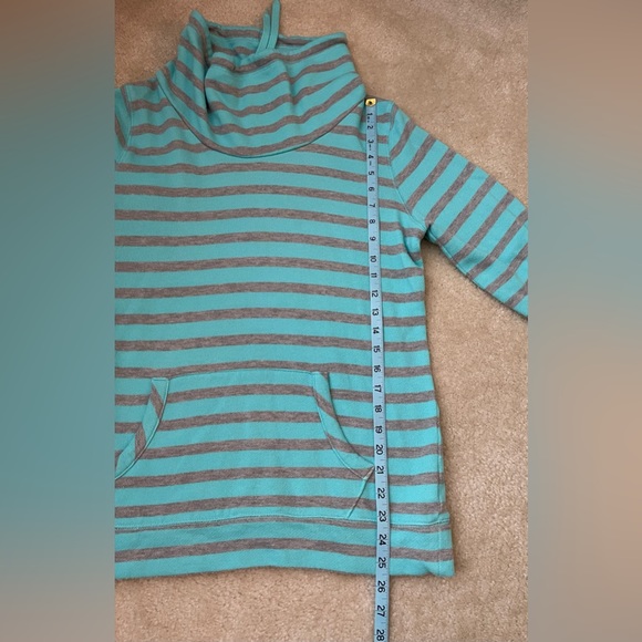 Made for Life Active Wear Pull Over Kangaroo Pocket Sweat Shirt - Size: Medium - Picture 3 of 5